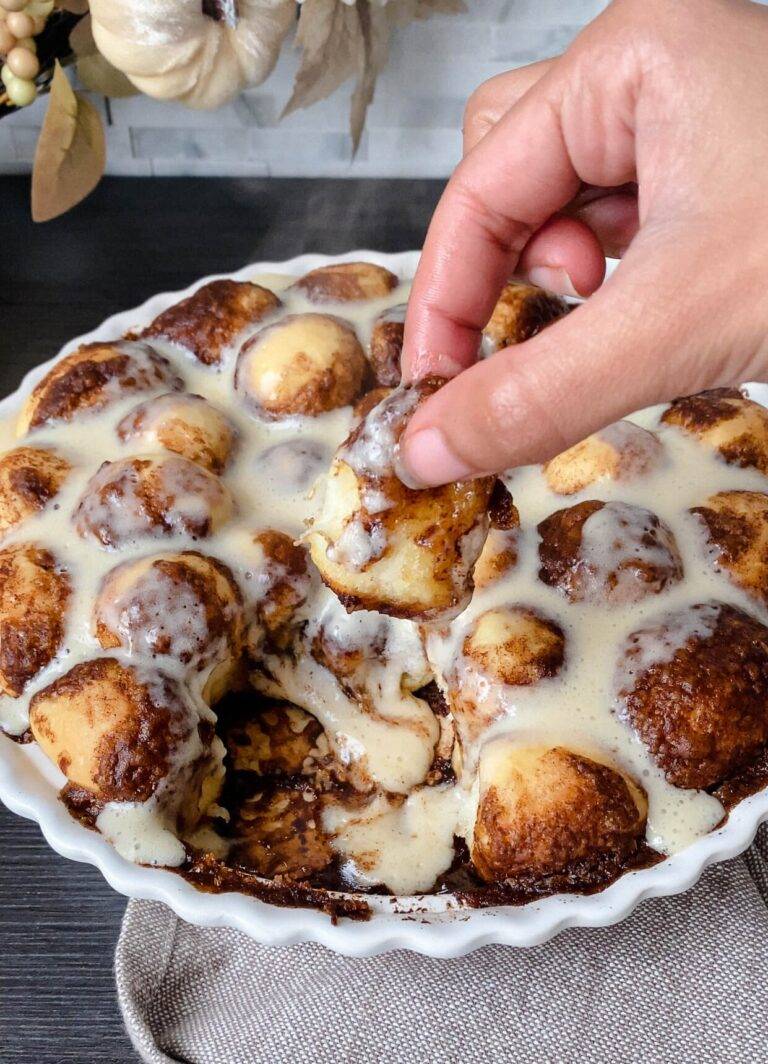 My viral Cinnamon roll honeycomb bites recipe!