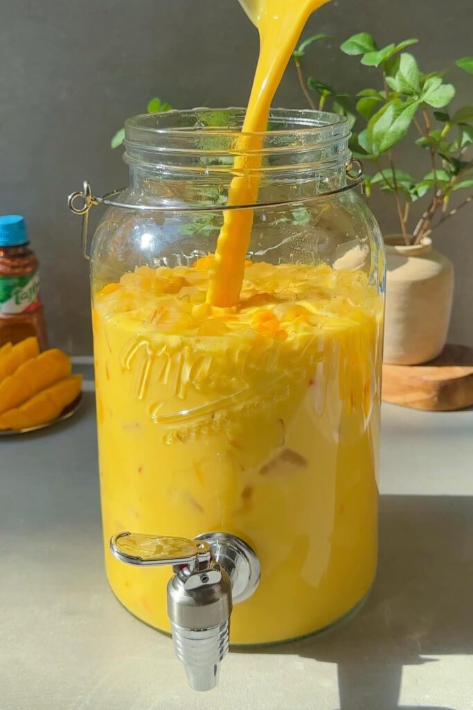 agua de mango drink