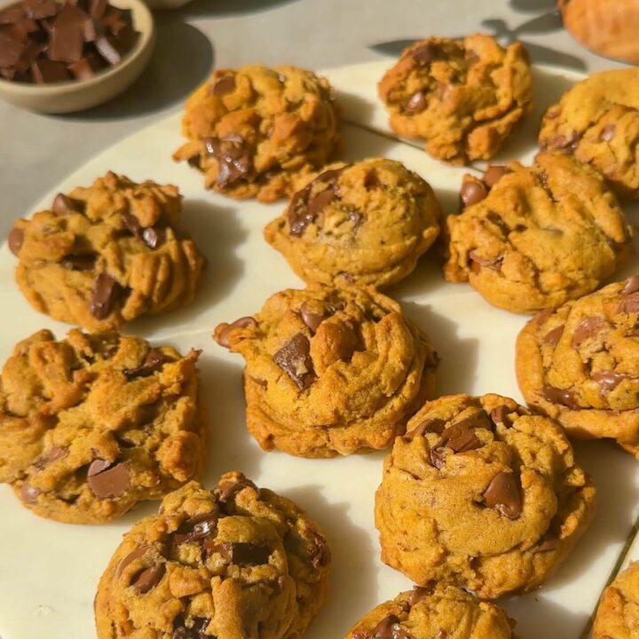 Pumpkin Spice Chocolate Chip Cookies